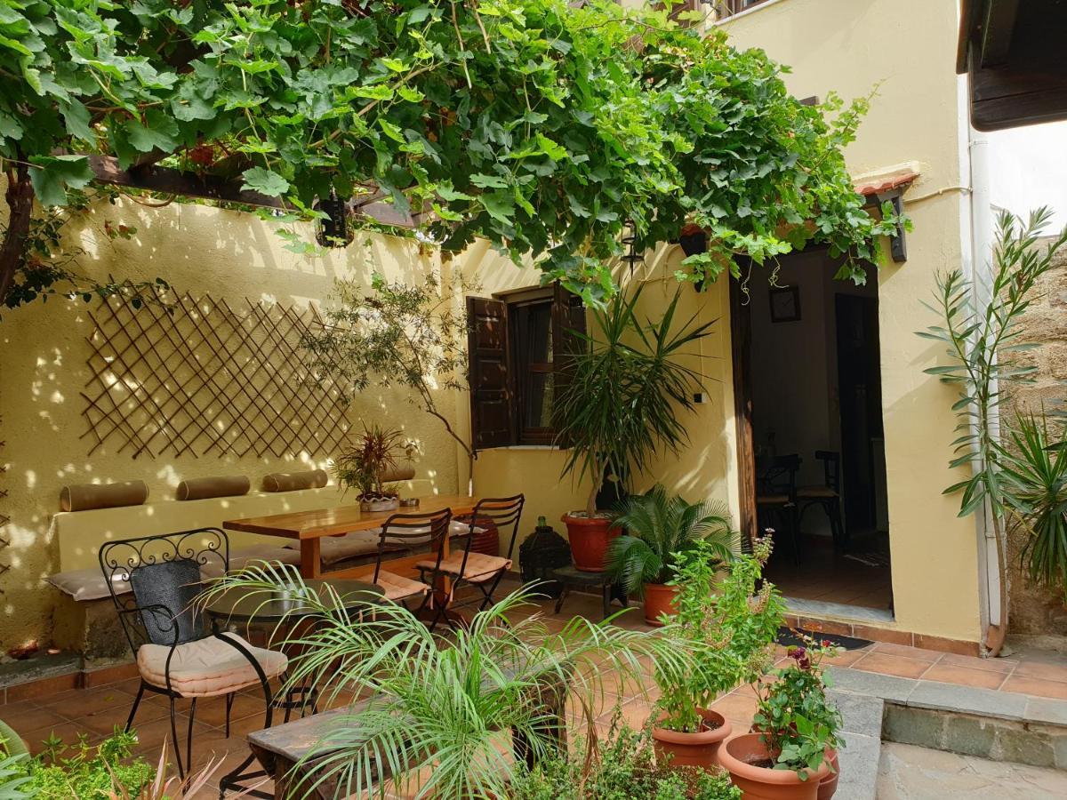 Apartamento Chris Αpartments Old Town Rhodes City Exterior foto
