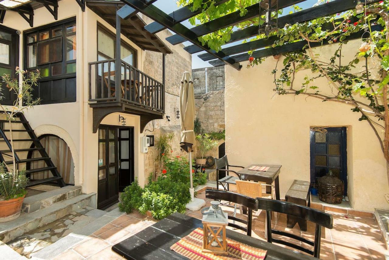 Apartamento Chris Αpartments Old Town Rhodes City Exterior foto