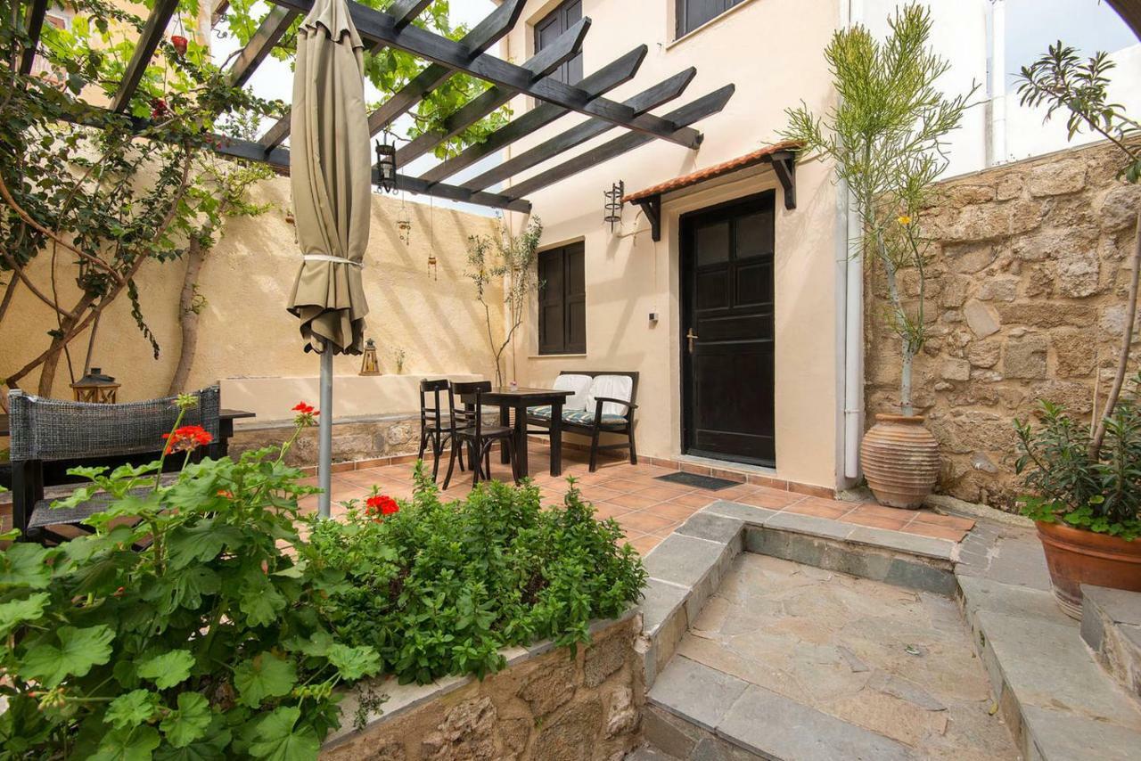 Apartamento Chris Αpartments Old Town Rhodes City Exterior foto