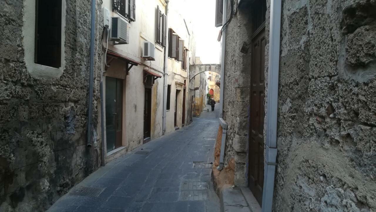 Apartamento Chris Αpartments Old Town Rhodes City Exterior foto